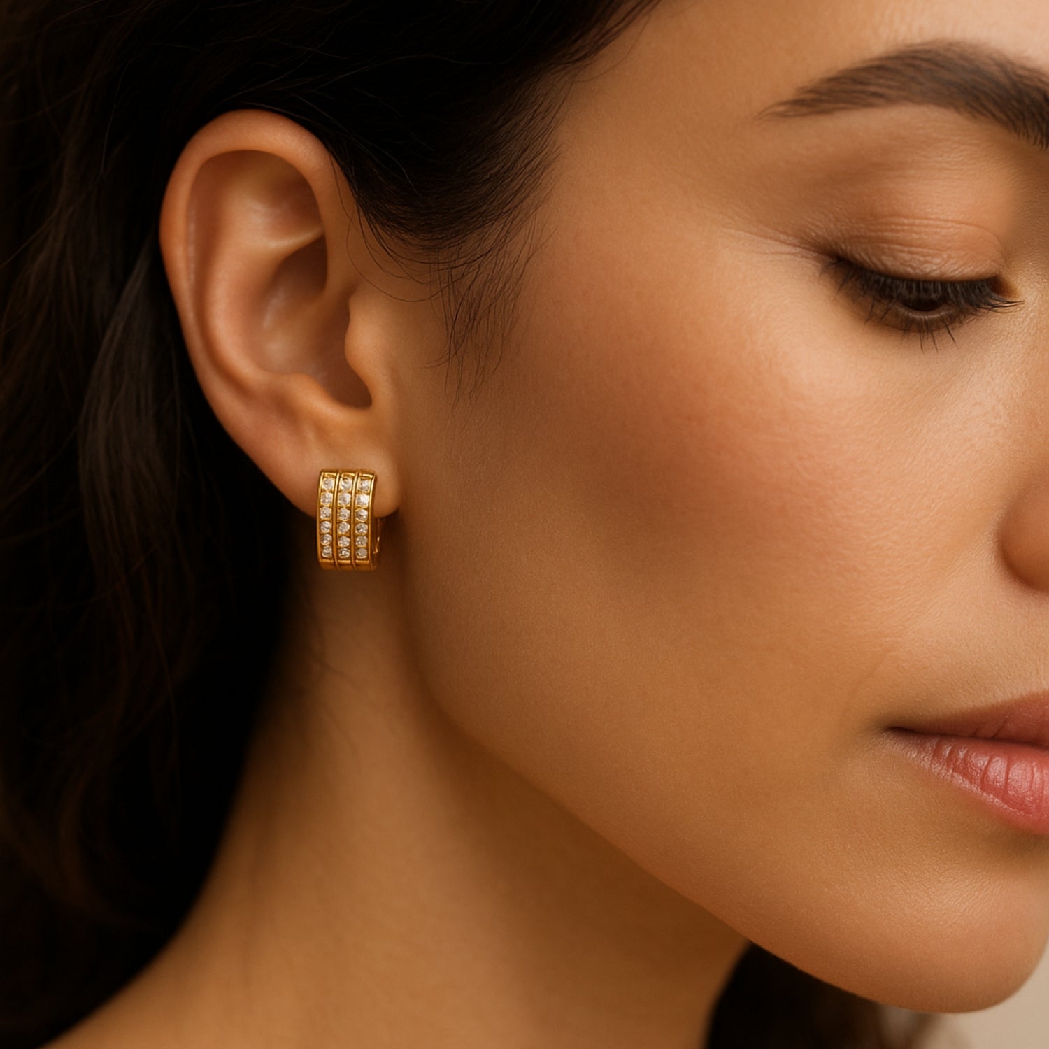 Women’s Triple-Row Pavé Rectangle Huggie Hoop Earrings – Gold-Tone Bar Mini Hoops with Open Channel & Hinged Latch-Back, Lightweight Everyday Sparkle