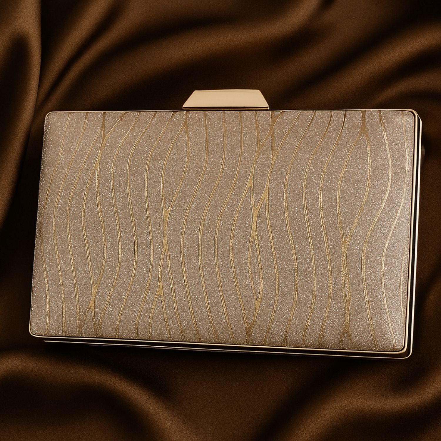 Champagne Gold Glitter Clutch – Radiant Evening Handbag for Women