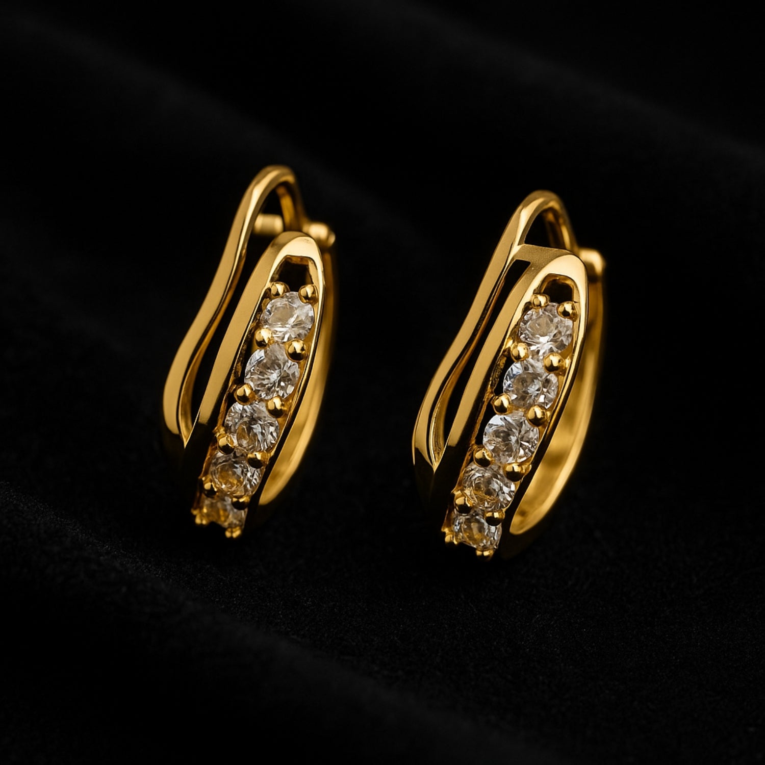 Contour Pavé Huggie Hoop Earrings (Gold-Tone)