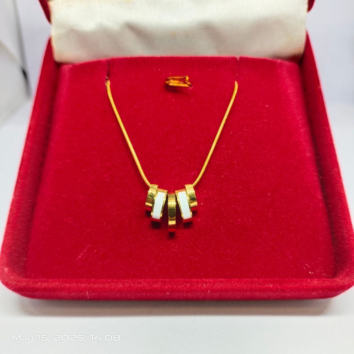 Modern Gold-Tone Multi-Ring Pendant Necklace