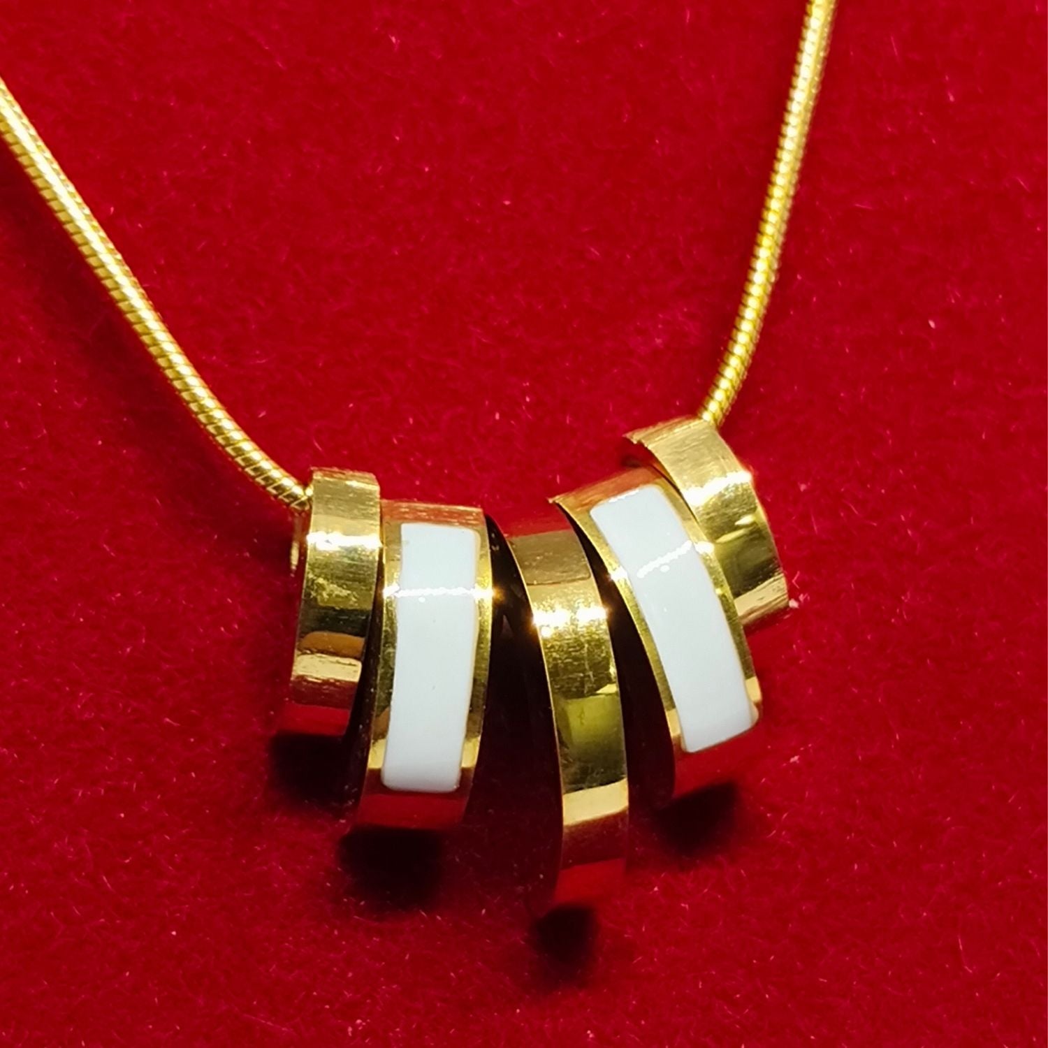 Modern Gold-Tone Multi-Ring Pendant Necklace