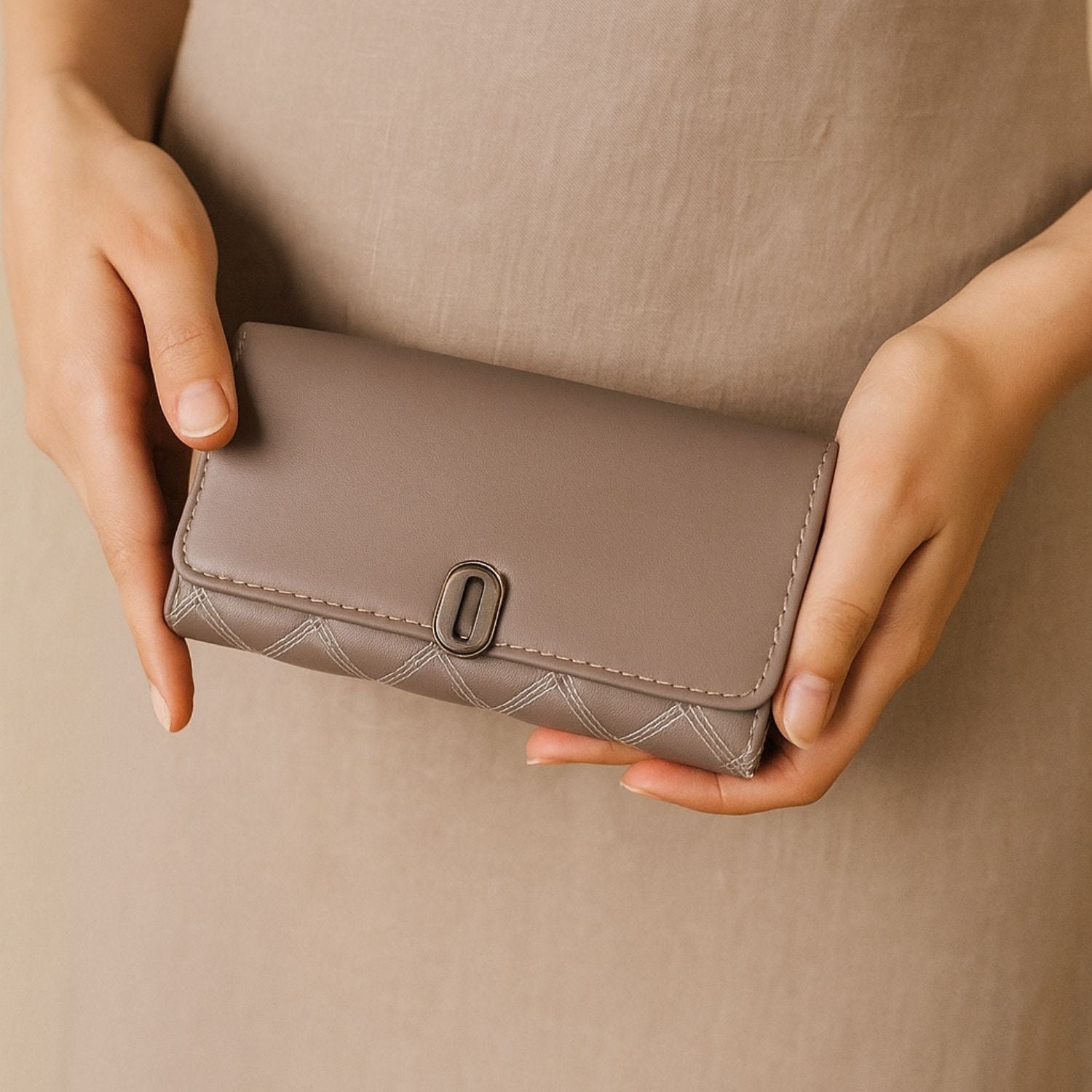 Elegant Quilted Wallet for Women – With Gift Box