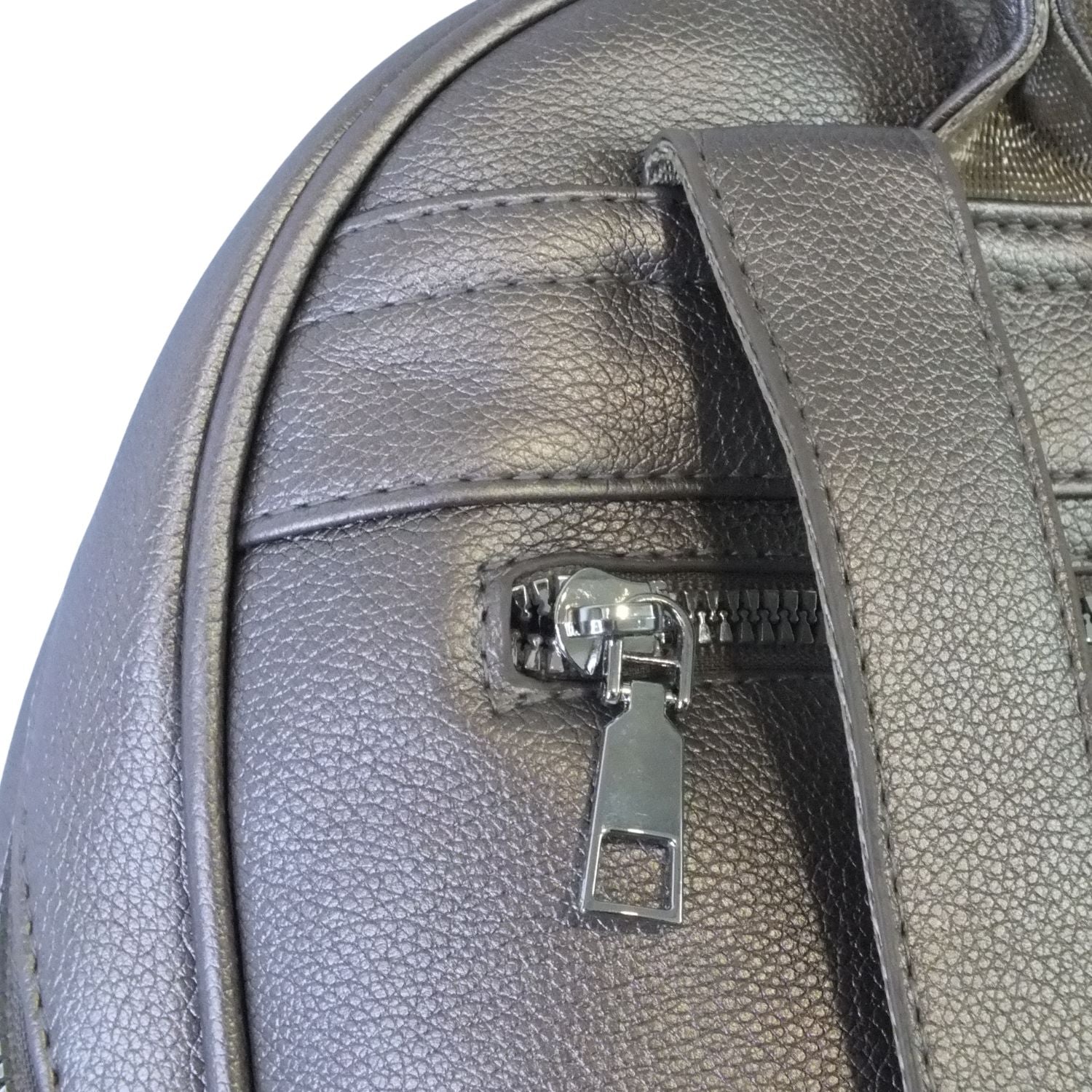 Elegant Taupe Faux-Leather Women’s Backpack – Chic & Functional Everyday Bag