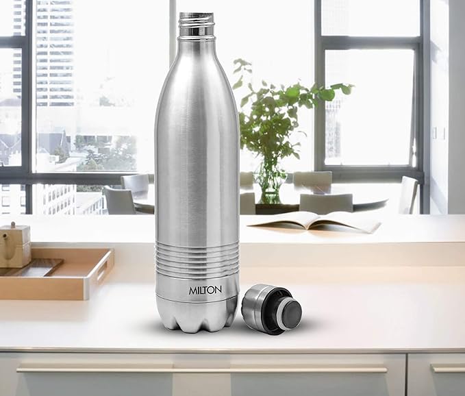 Milton Duo DLX 500 Thermosteel Water Bottle 750ml, 24 Hr Hot and Cold I Leak Proof Lid, ISI Certified I Vacuum Insulated I for Office, Gym, School I Silver
